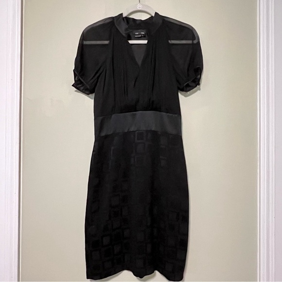 Max And Cleo Black Short Sleeve Sheer Top Geometric Bottom Cocktail Dress Size 4 - Picture 2 of 16